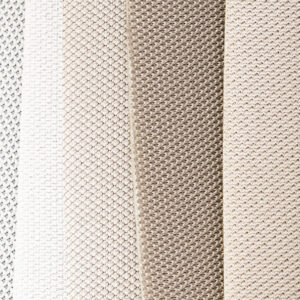 Tapetniško blago za avtomobilske strope